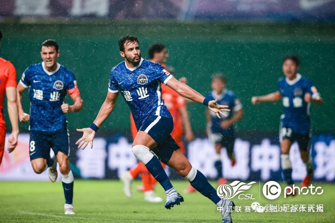 موعد مباراة الأهلي المصري والهلال السوداني اليوم